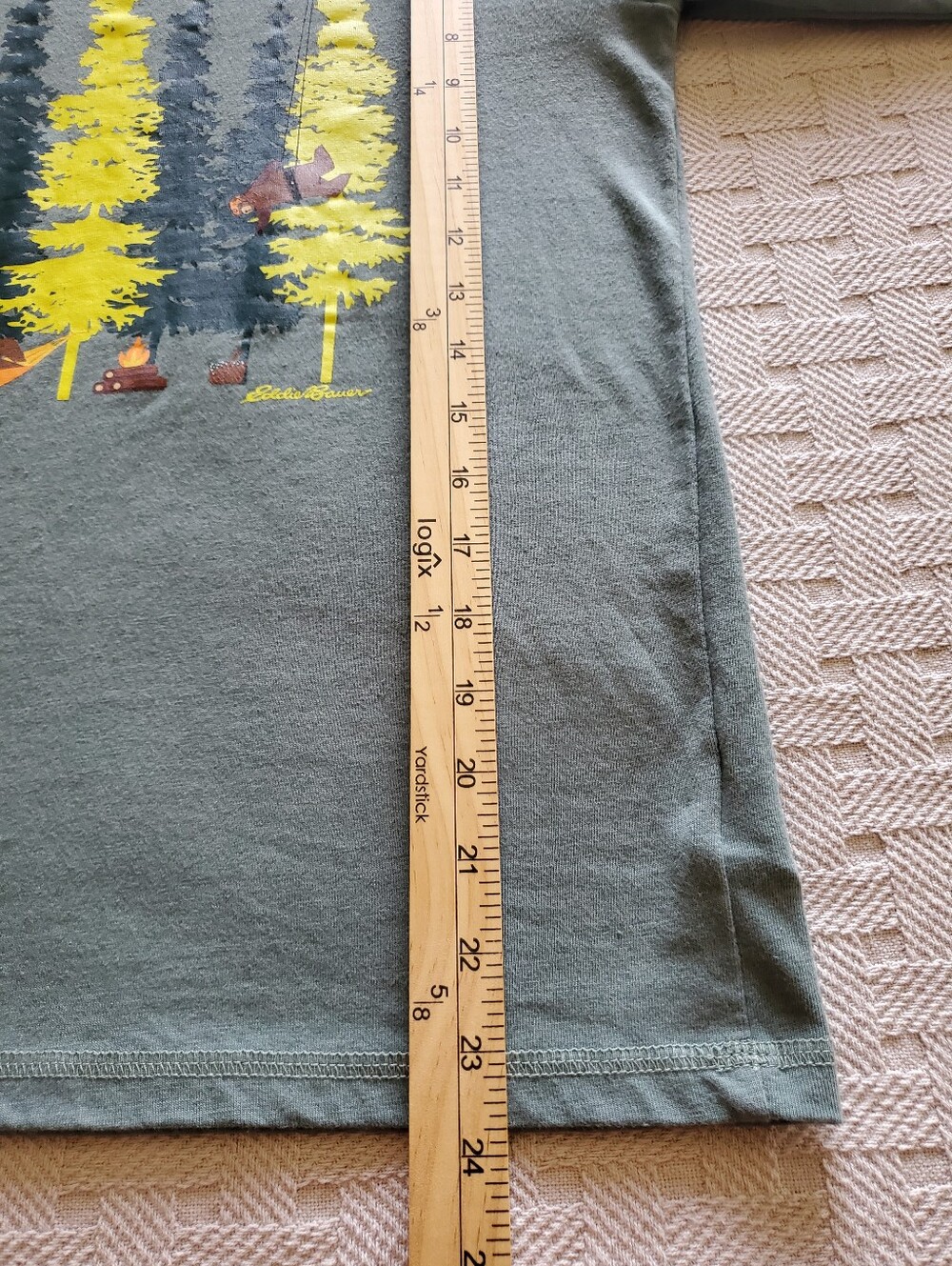 Eddie Bauer Bears Camping Hiking Long Sleeve Graphic T-Shirt Green  Unisex Youth - Picture 6 of 9
